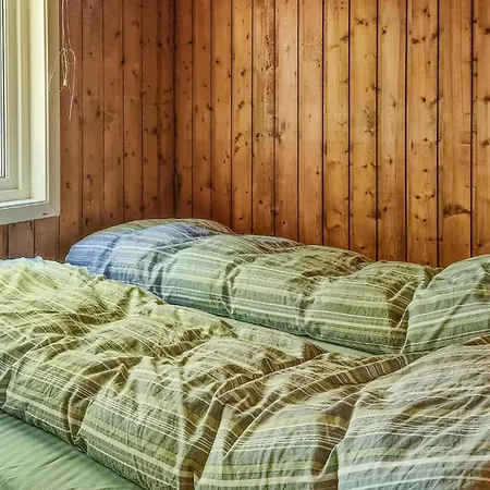 3 Bedroom Stunning In Kvås