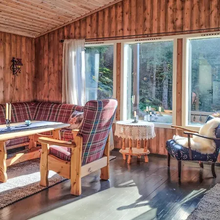 3 Bedroom Stunning In Kvås