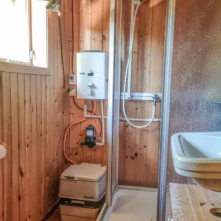 3 Bedroom Stunning In * Kvås